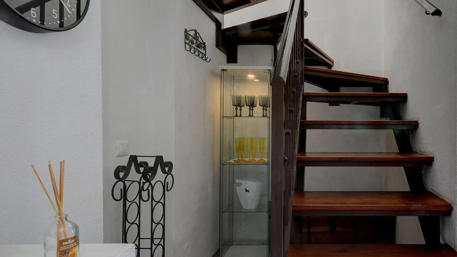 082 - Stunning Sea Views Beachfront Apartment Benalmadena